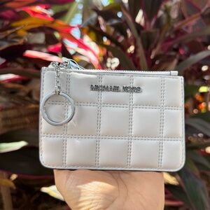 Michael Kors Jet Set White Quilted Card ID Coin Key Wallet